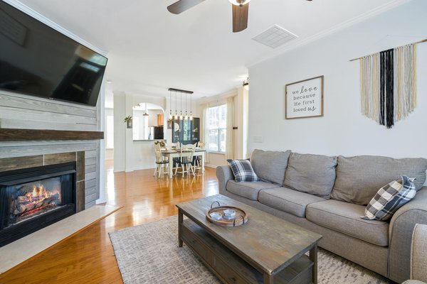 Wat zijn de voordelen van een gemeenschappelijke woonruimte?